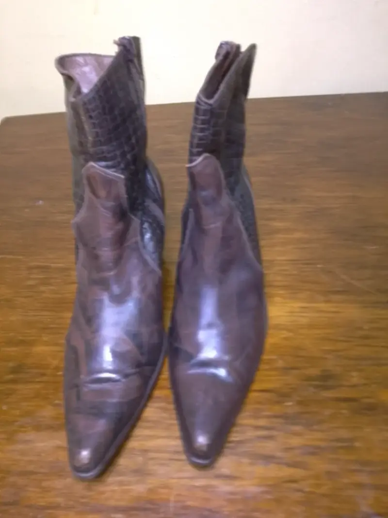 Botines de cuero marrón con tacón bajo - 3