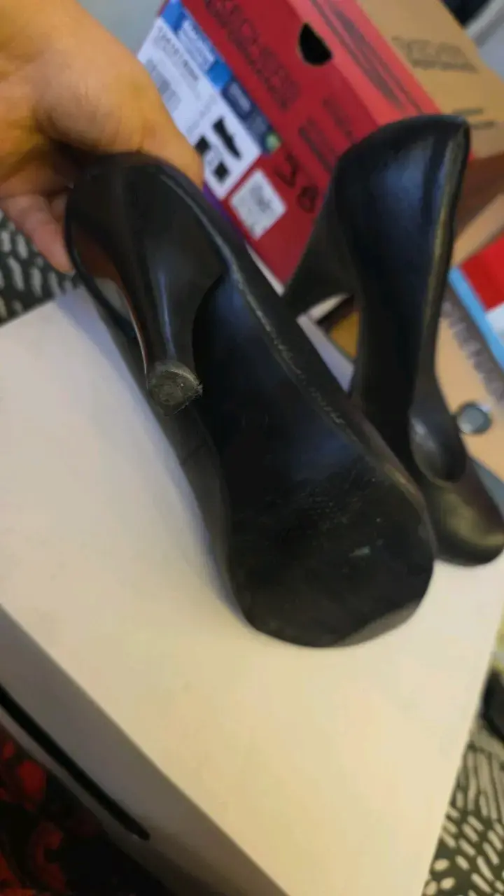Zapatos de Tacón Negro Palizzio Elegantes - 4