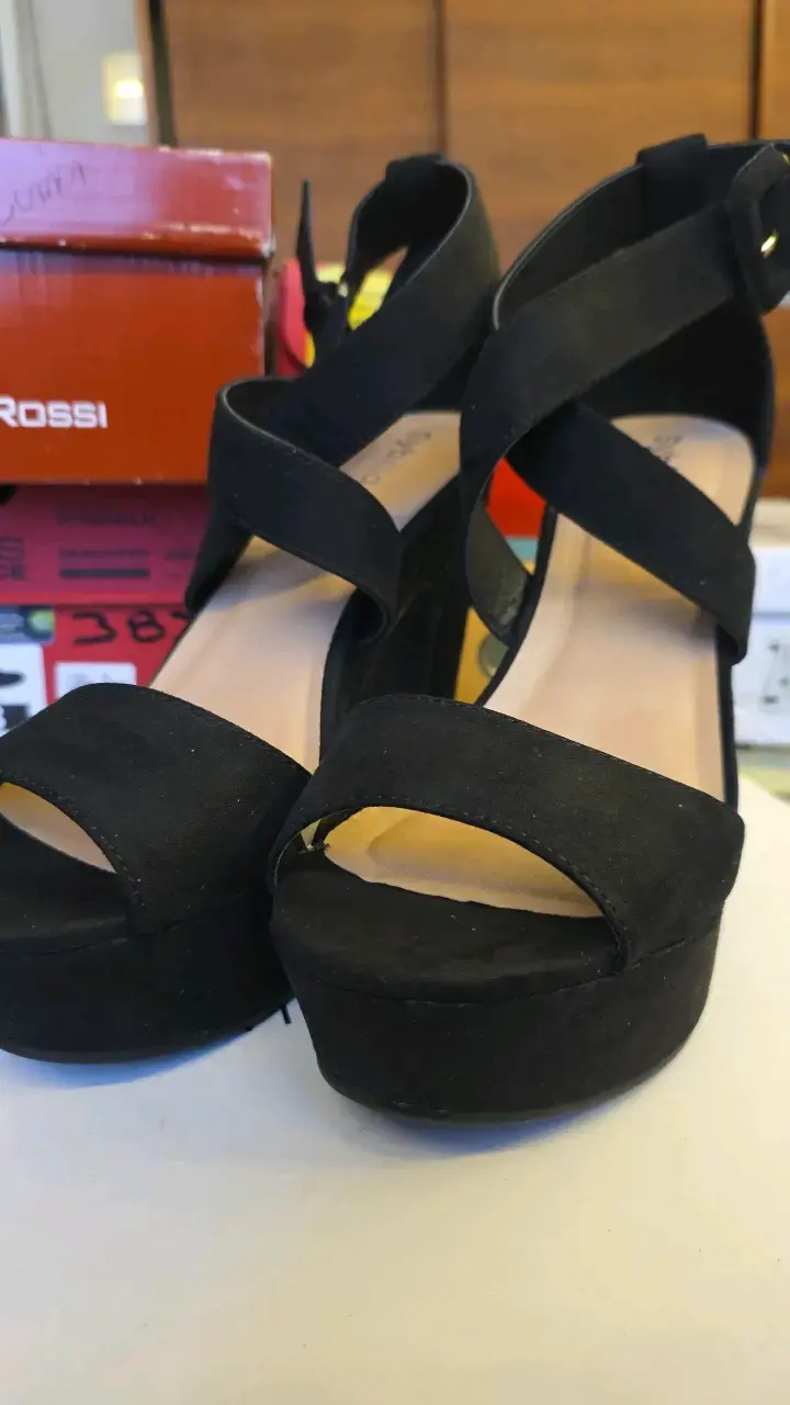 Sandalias de Tacón Alto Negras Elegantes - 3