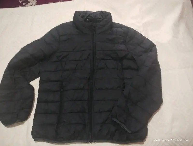 Chaqueta acolchada negra