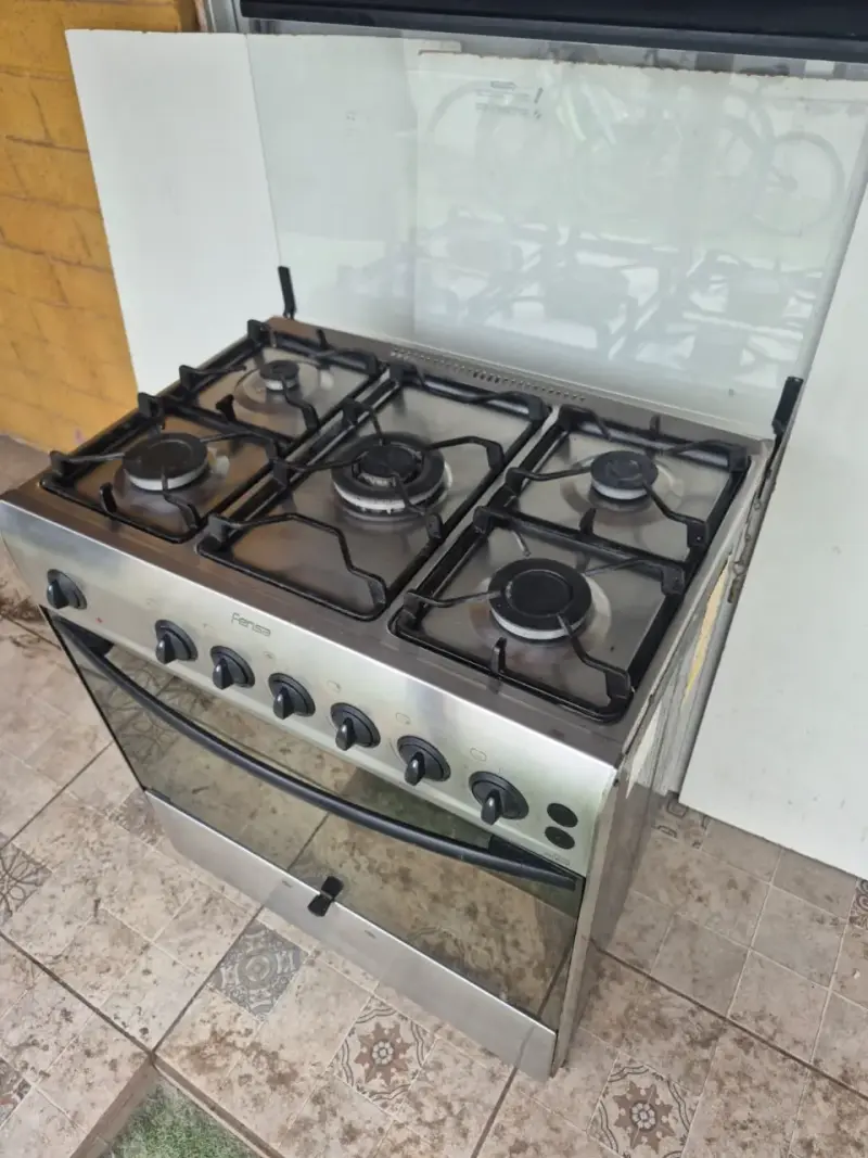 Cocina a gas Fensa de acero inoxidable - 2