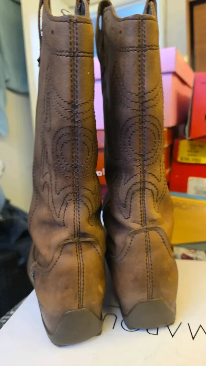Botas de cuero marrón CAT para mujer - 3