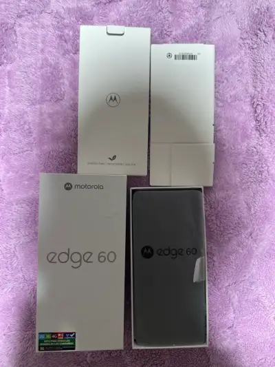 Smartphone Motorola Edge 60 Azul con Caja - miniatura 2