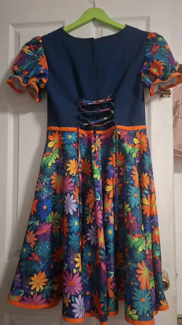 Vestido floral cueca con mangas abullonadas - 1