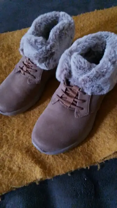Botas de invierno con forro de piel - miniatura 6