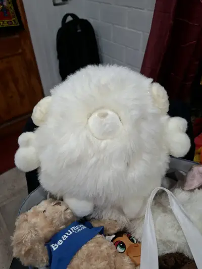Peluche redondo blanco suave - miniatura 2