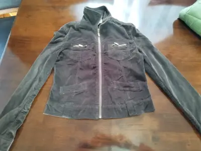 Chaqueta de pana café para mujer con cierre - miniatura 3
