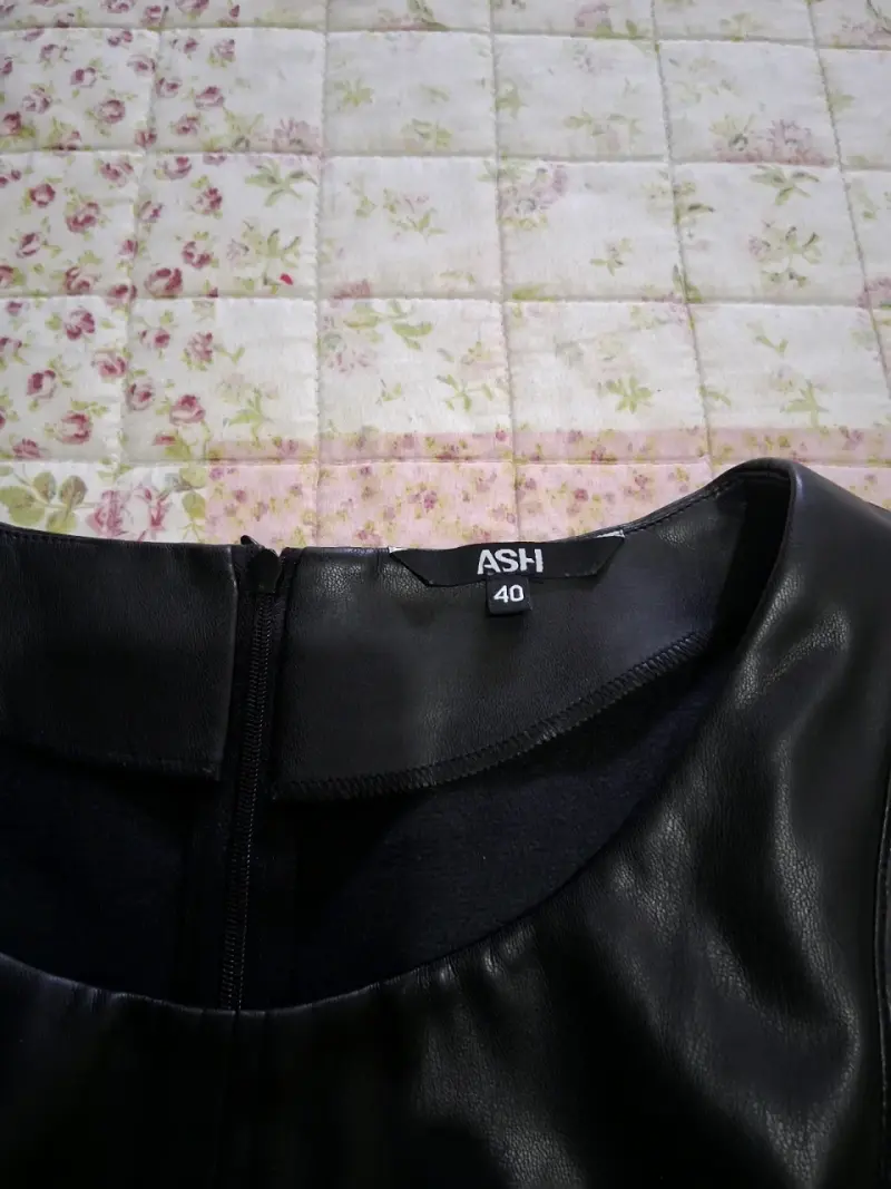 Vestido de cuero negro sin mangas ASH - 3