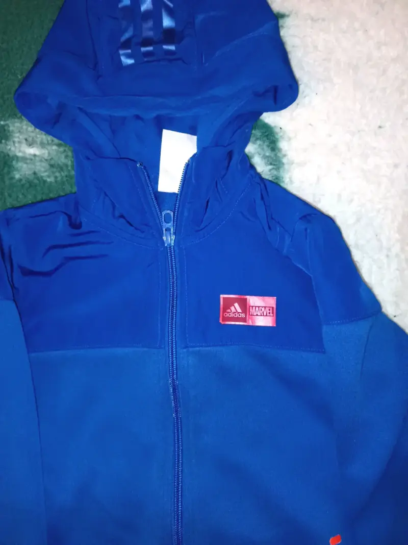 Polerón azul con capucha Adidas Marvel para niños - 1