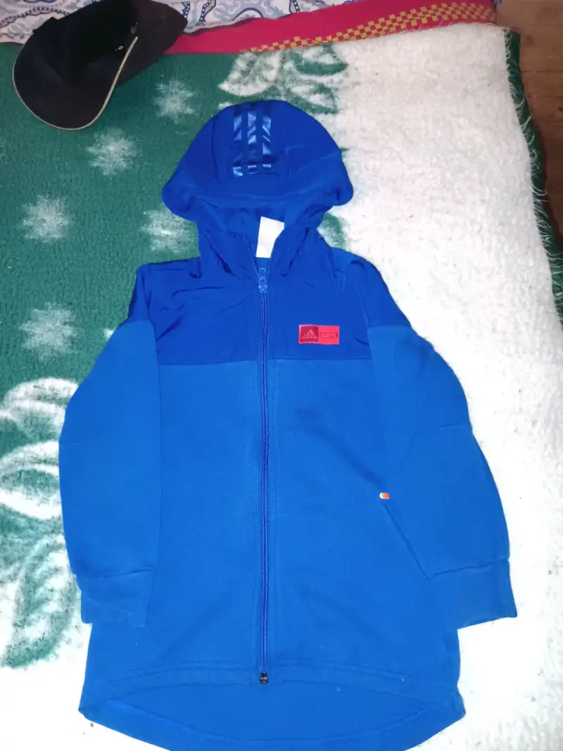 Polerón azul con capucha Adidas Marvel para niños - 2