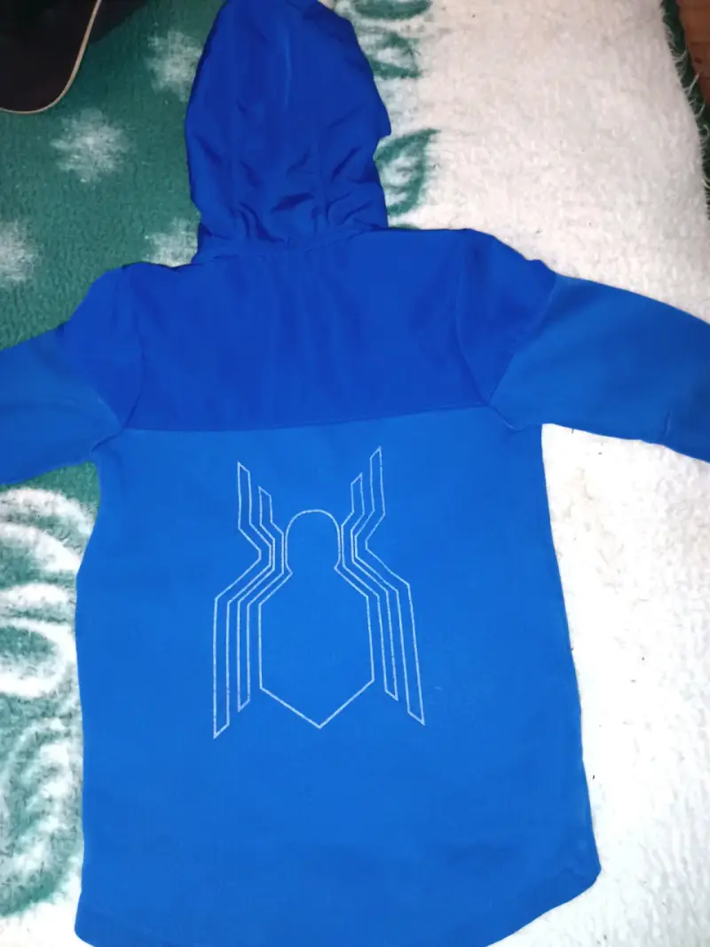 Polerón azul con capucha Adidas Marvel para niños - 4