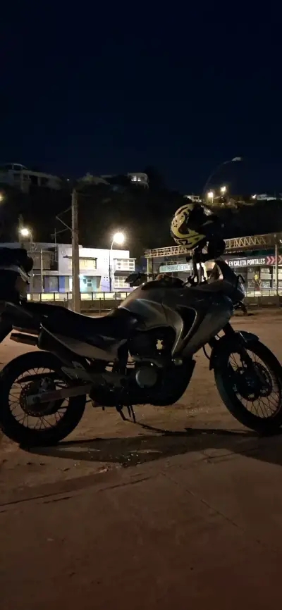 Honda transalp xl650 - miniatura 1