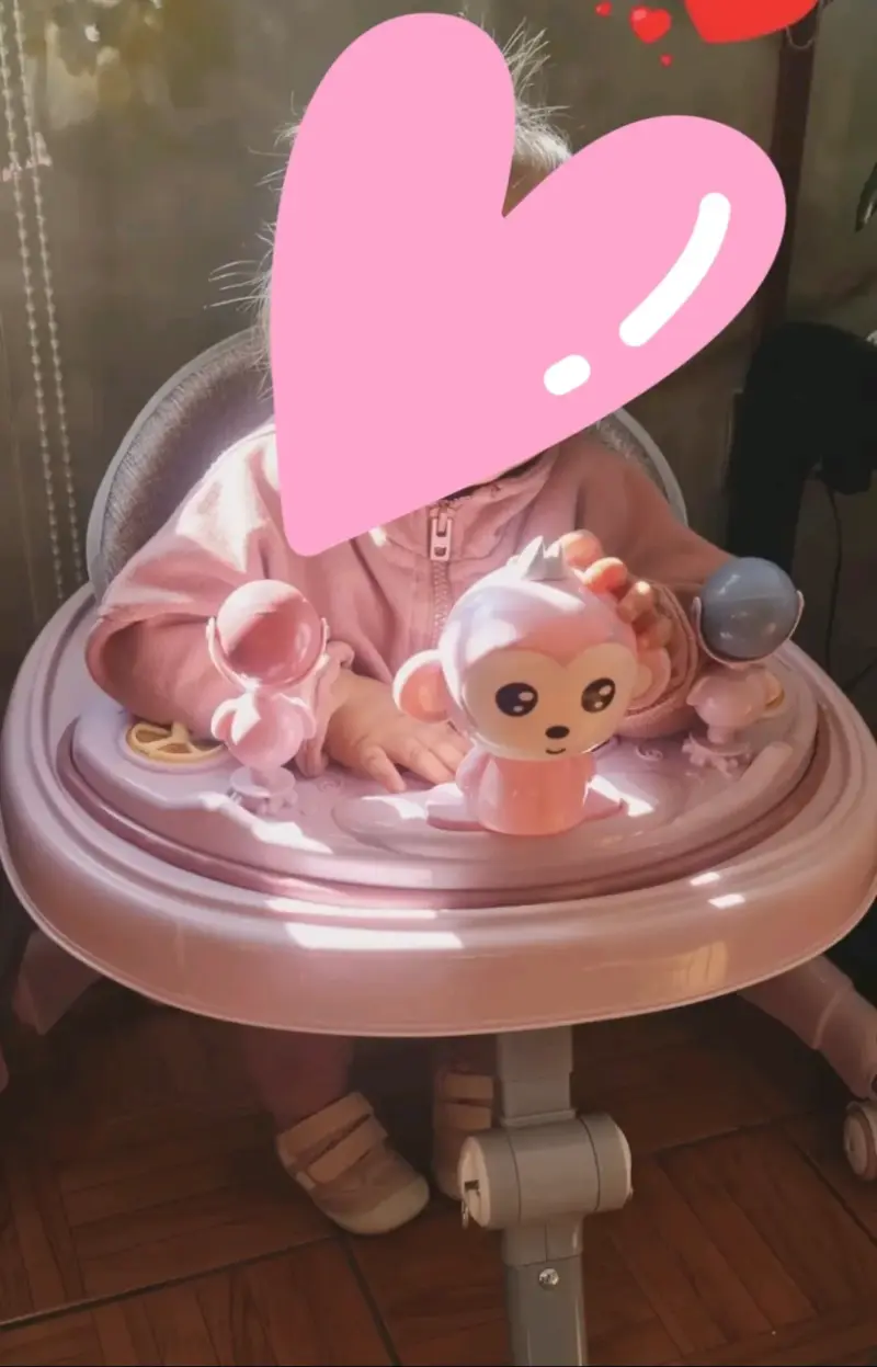 Andador para bebé rosa con juguetes interactivos - 1