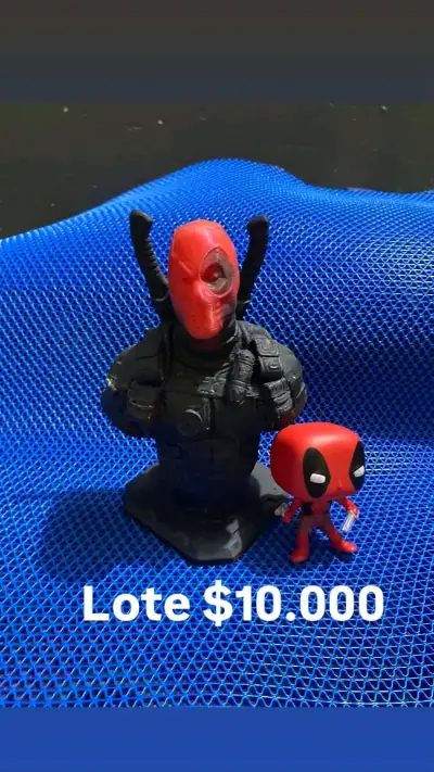 Lote de figuras coleccionables variadas - miniatura 3