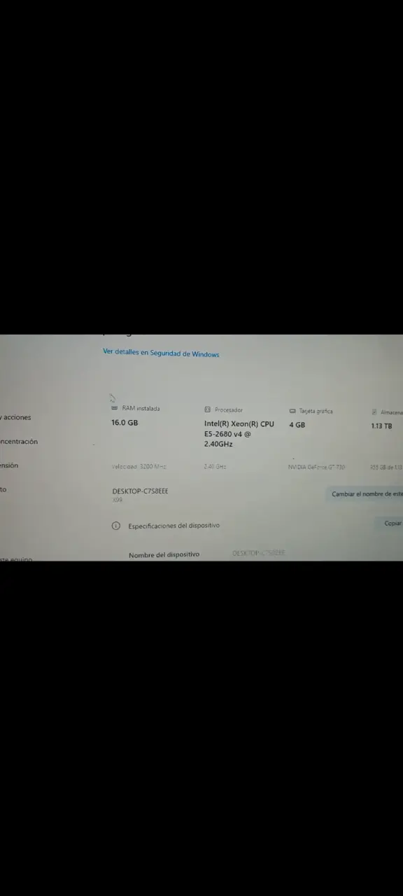 Computador con Intel Xeon E5-2680 v4, 16GB RAM