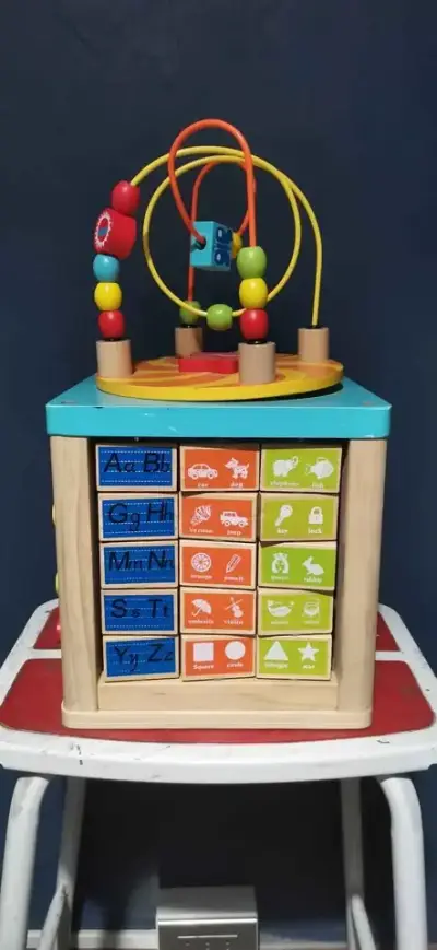 Cubo de actividades de madera para niños - miniatura 4