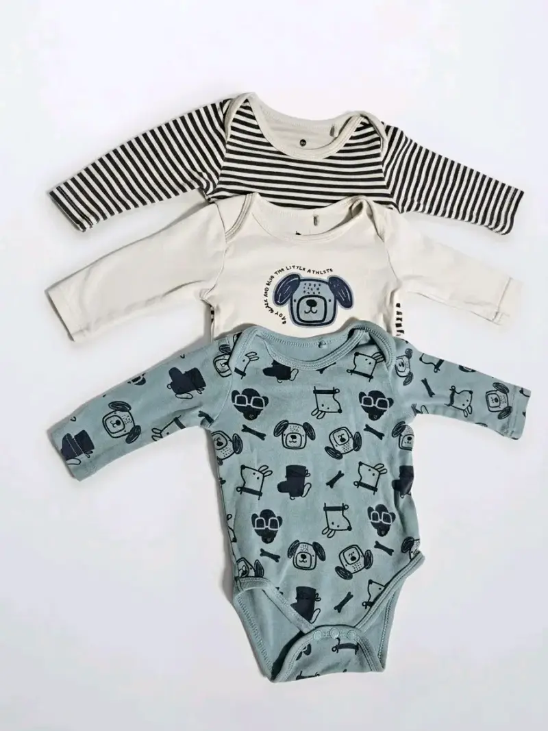 Set de 3 bodies para bebé con estampados - 1