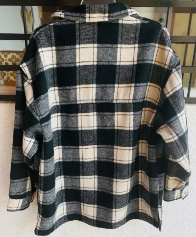 Chaqueta de cuadros H&M talla S - miniatura 3