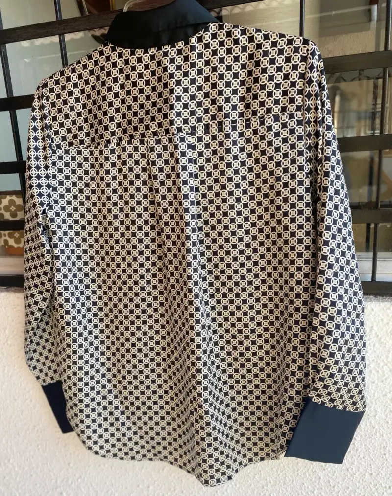 Camisa estampada de mujer H&M en blanco y negro - 2