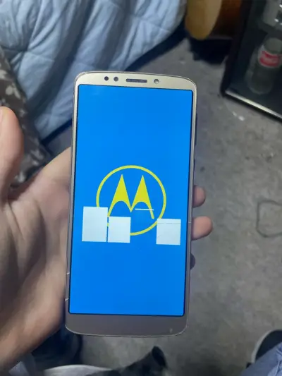 Motorola E5 plus - miniatura 1