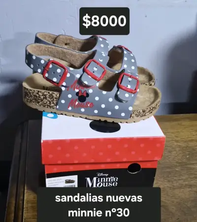 Zapatillas niña Calpany  2 Amarillas Talla 30 Nuev - miniatura 2