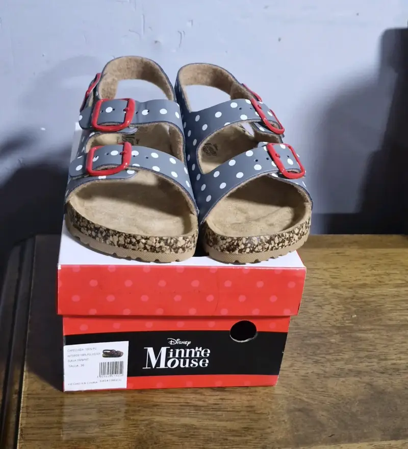 Zapatillas niña Calpany 2 Amarillas Talla 30 Nuev - 3