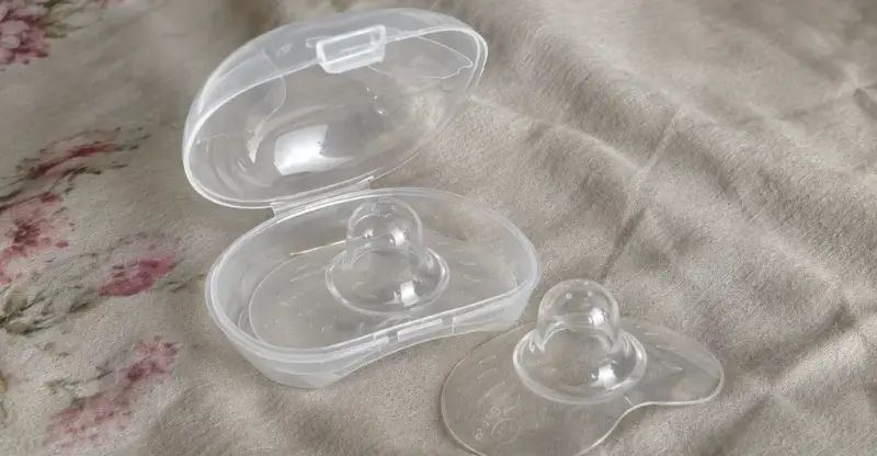 Protectores de Pezón de Silicona con Estuche - 1