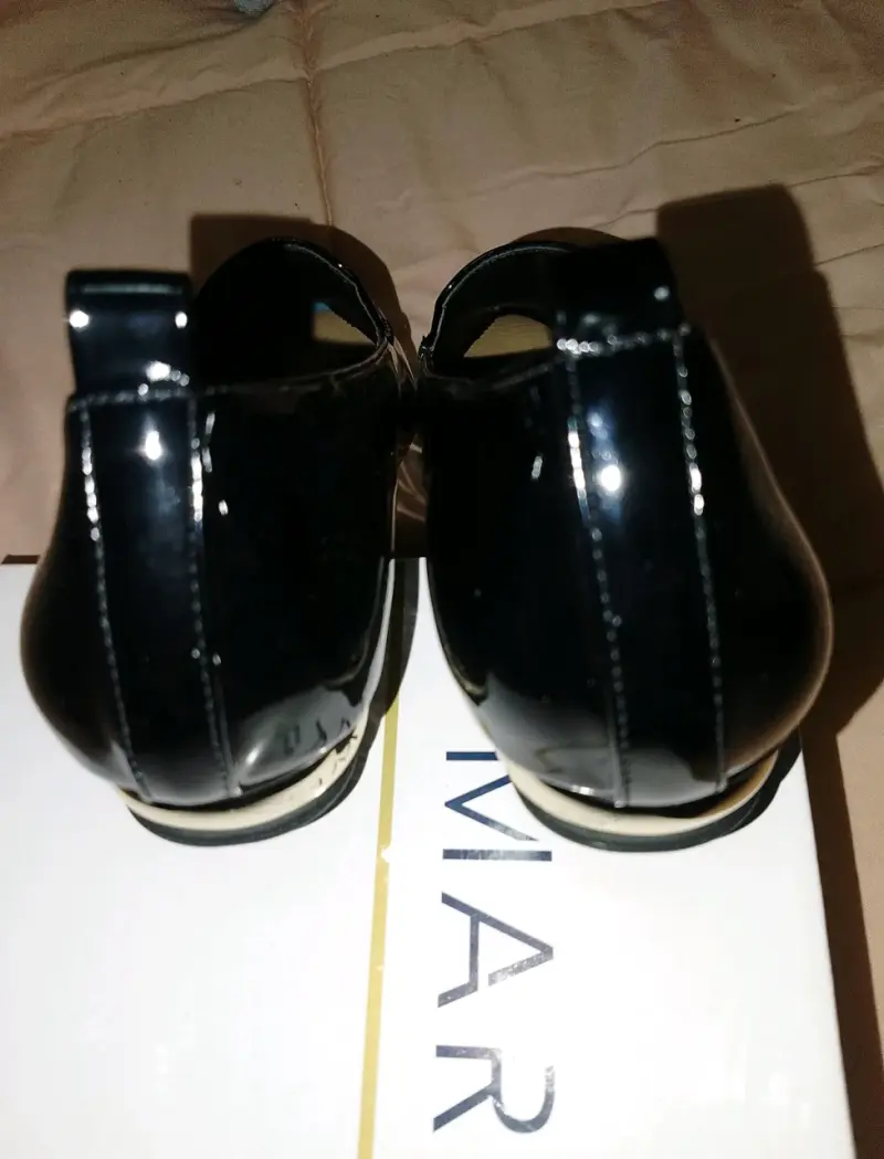 Zapatos planos de charol negro Martino - 2