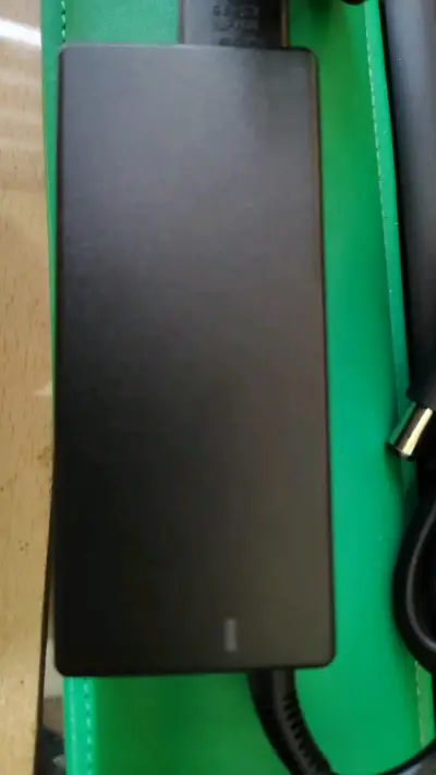 Cargador Dell 65W para Laptop - miniatura 3