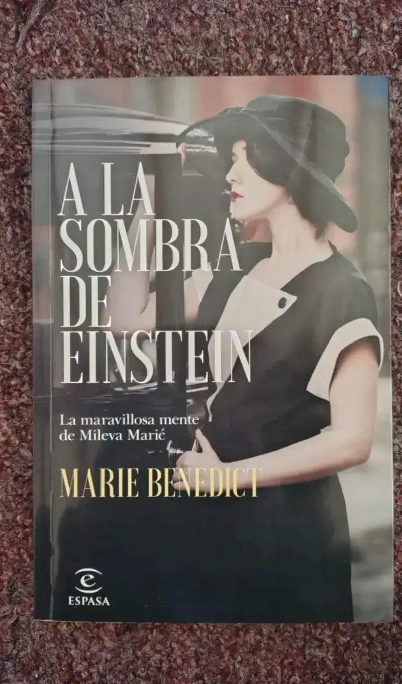 Lote de libros variados de autores reconocidos - 2
