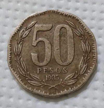 Moneda chilena de 50 pesos de 1985 - miniatura 1