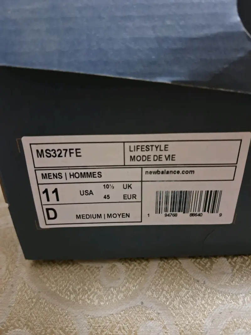 Zapatillas New Balance MS327FE Blancas y Negras - 3
