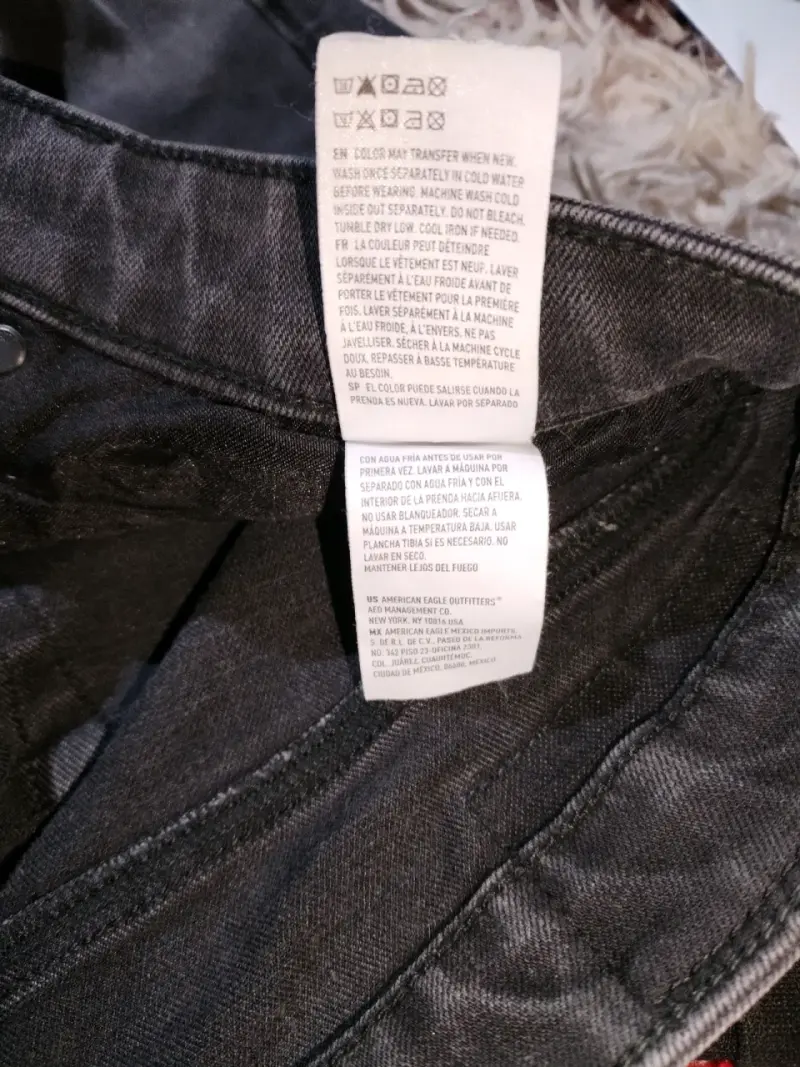 Jeans American Eagle Slim Taper Negro Desgastado - 4
