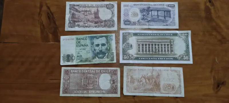 Lote de billetes antiguos de Chile, España y Argentina - 3