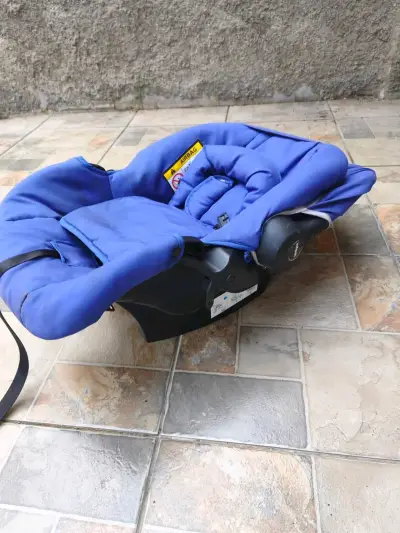 Coche de bebé azul con silla de auto Infanti - miniatura 3