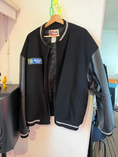 Chaqueta  varsity negra cuero nascar - miniatura 1