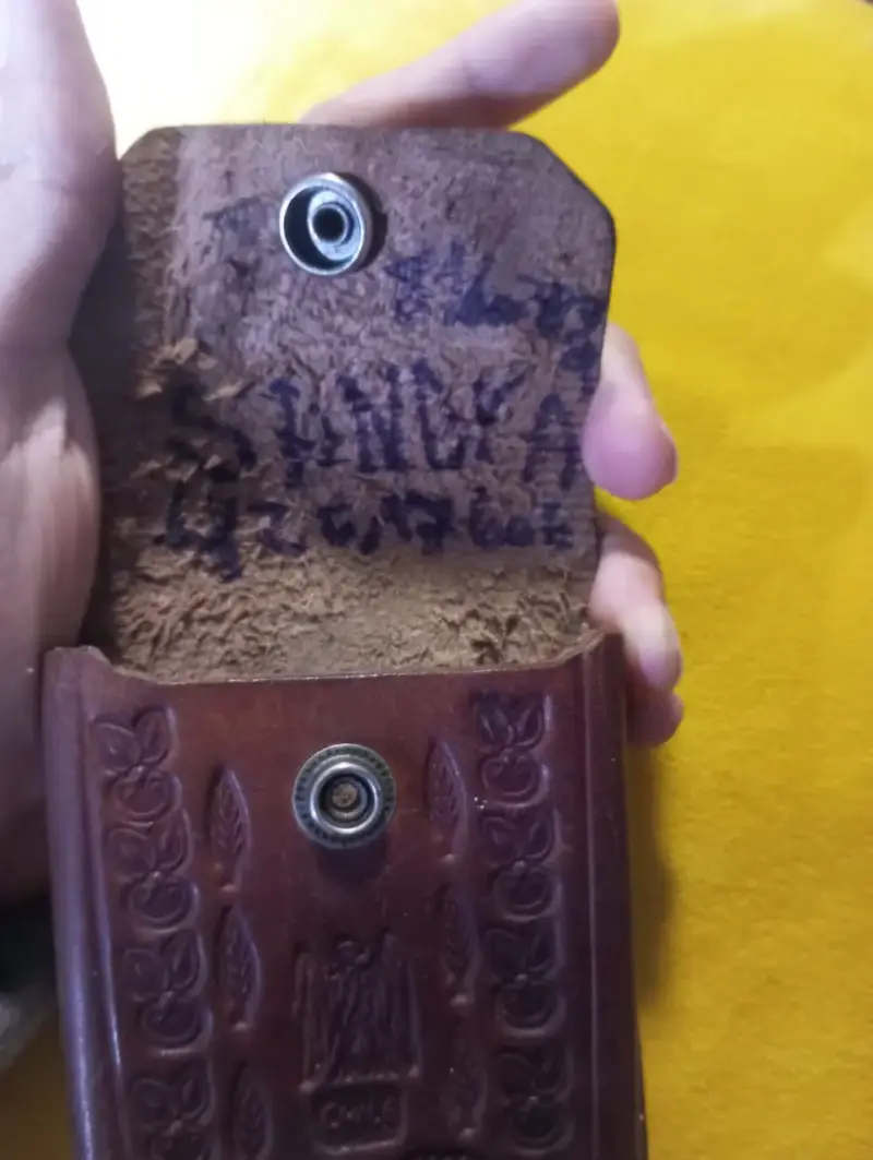 Funda / Estuche de Cuero Artesanal para Cinturón – - 3
