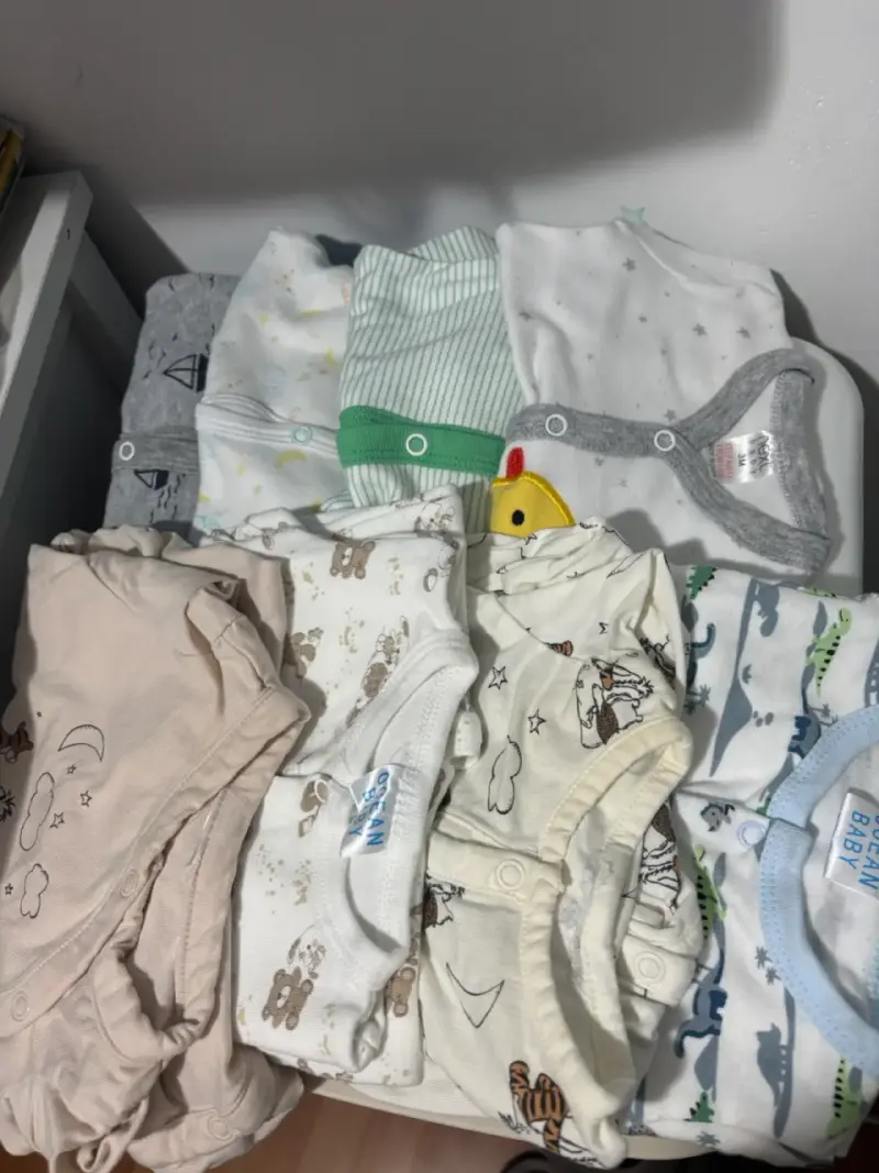 Lote de ropa de bebé distintas marcas - 5