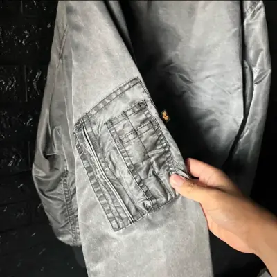 Chaqueta bomber gris Alpha Industries vintage - miniatura 3