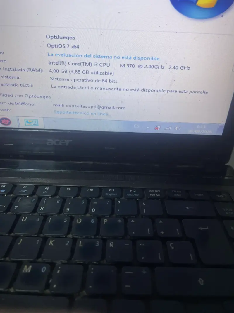 Laptop Acer con Intel Core i3 y Windows 7 - 2