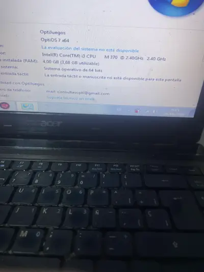 Laptop Acer con Intel Core i3 y Windows 7 - miniatura 2