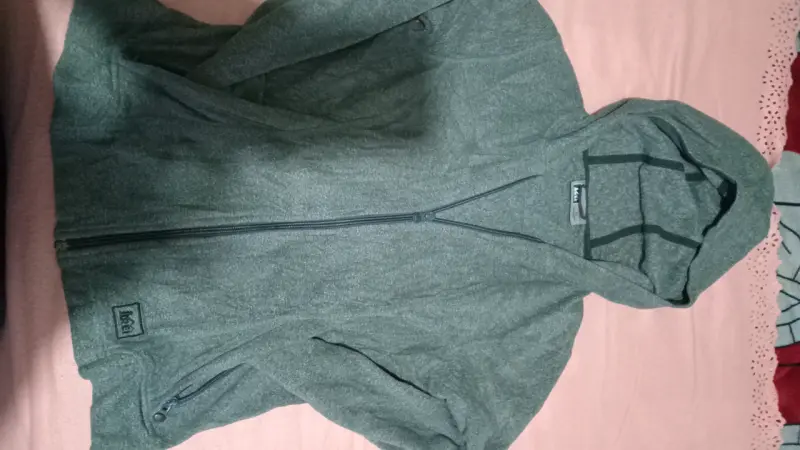 Chaqueta con capucha REI gris para mujer - 1
