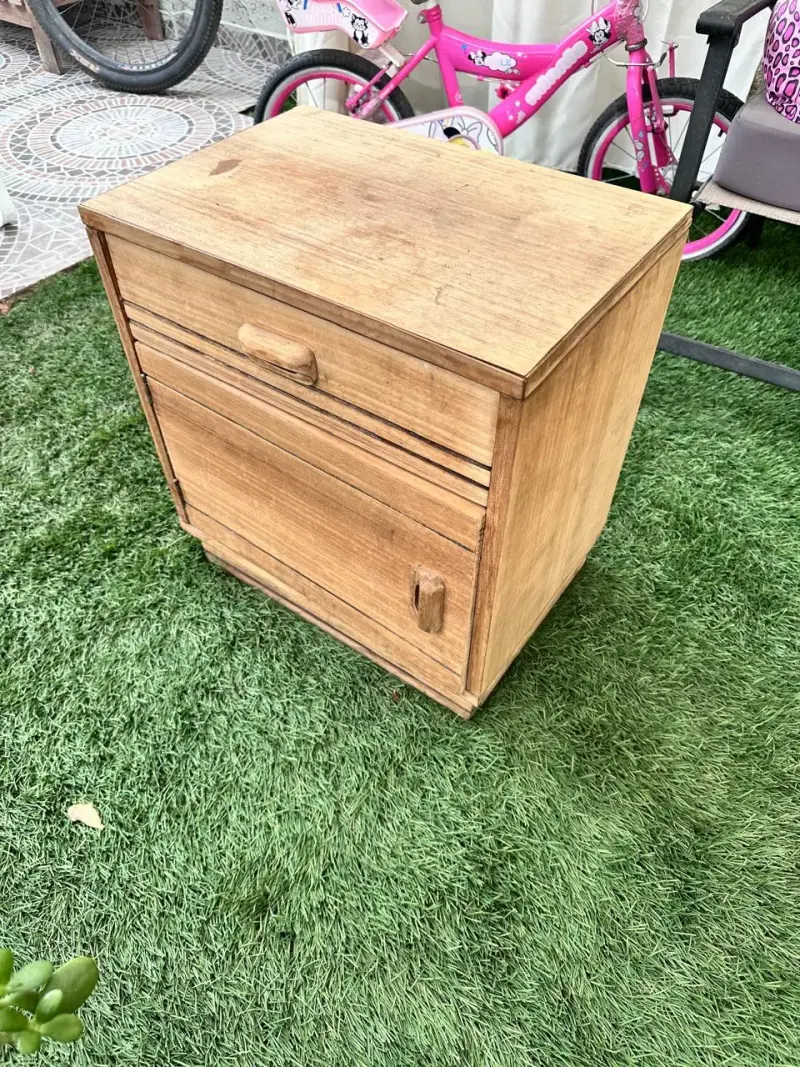 Mesa de noche de madera con cajones.52x34x50 - 3