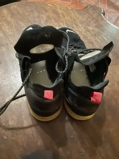 Zapatillas LeBron XVIII talla 11 us - miniatura 5