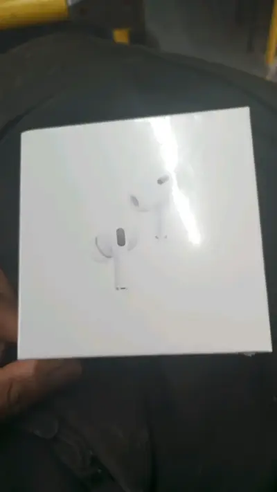 Auriculares inalámbricos AirPods con estuche de carga - miniatura 3
