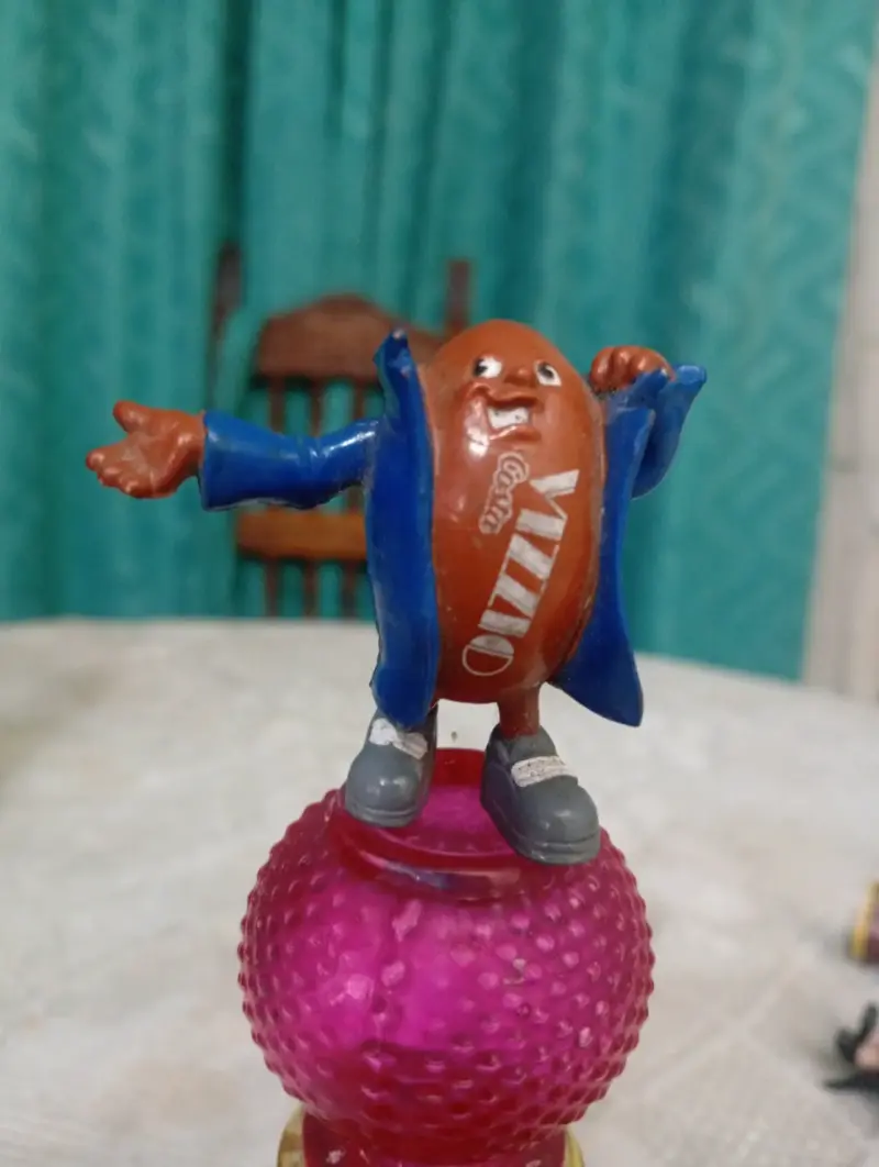 Figuras coleccionables de marcas famosas - 1