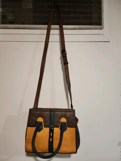 Bolso de cuero bicolor con asas resistentes - miniatura 5
