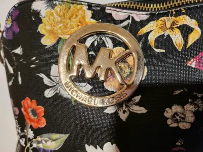 Cartera Michael Kors floral con cadena - miniatura 1