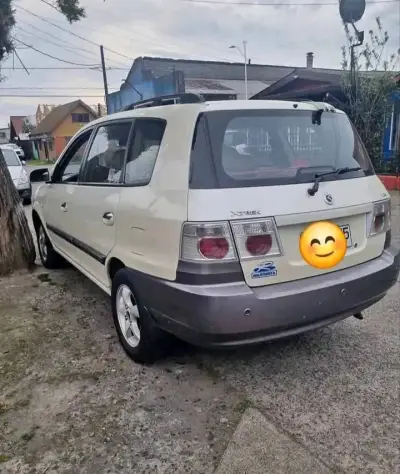 Kia xtrek año 2005 - miniatura 1