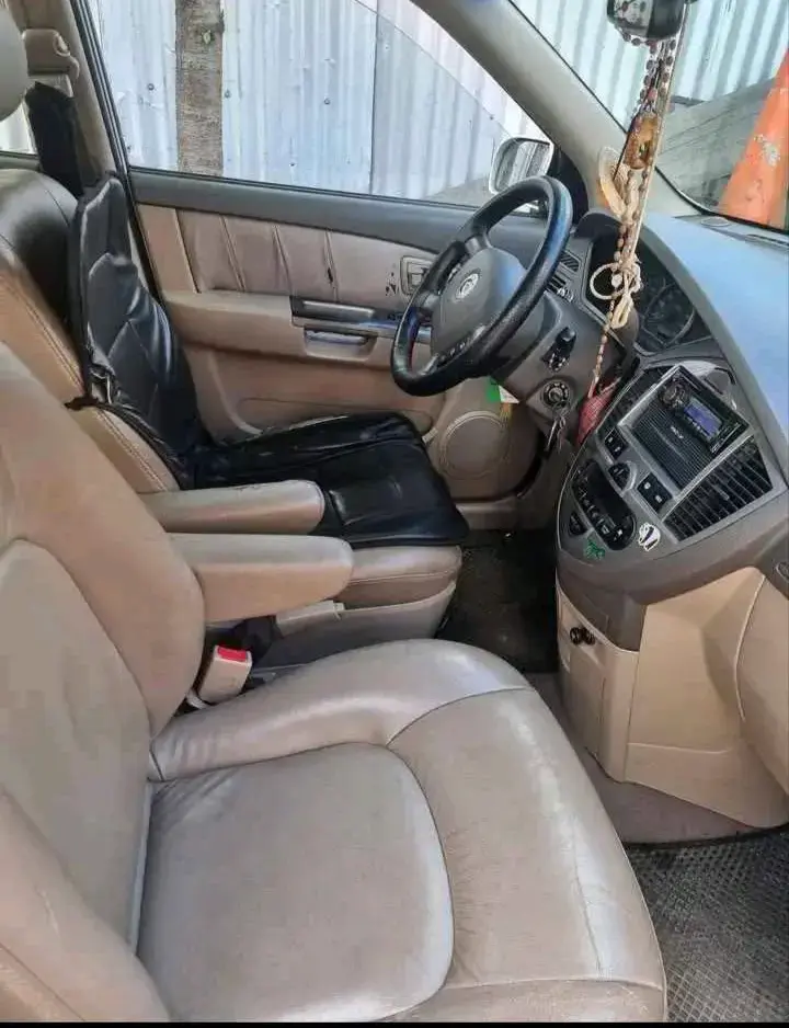 Kia xtrek año 2005 - 3